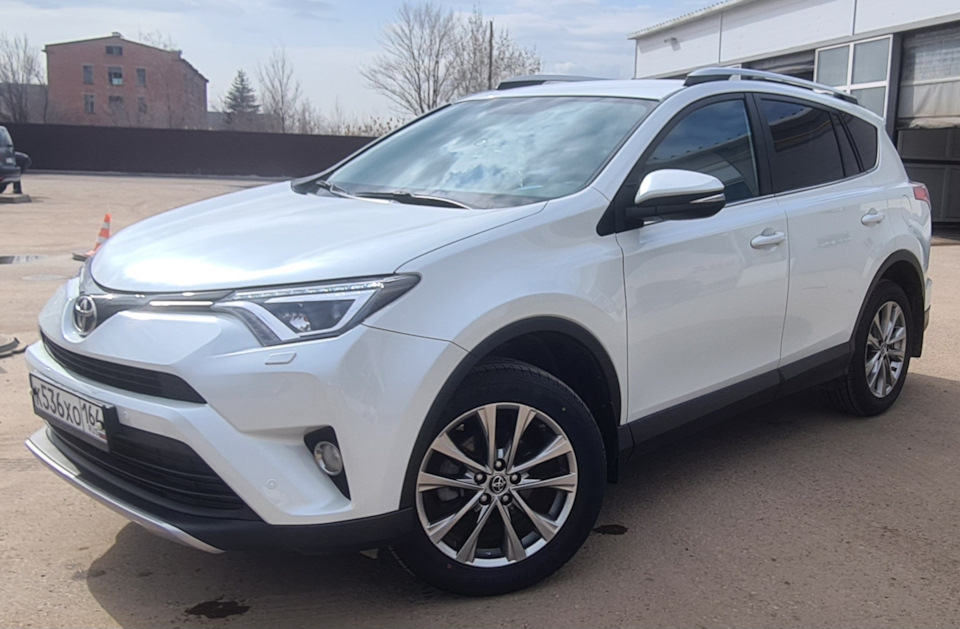 Главное фото хорошего солнечного дня! — Toyota RAV4 (IV)
