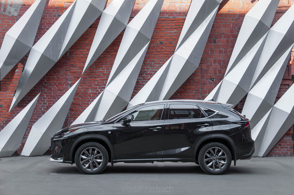Фото в бортжурнале Lexus NX (1G)
