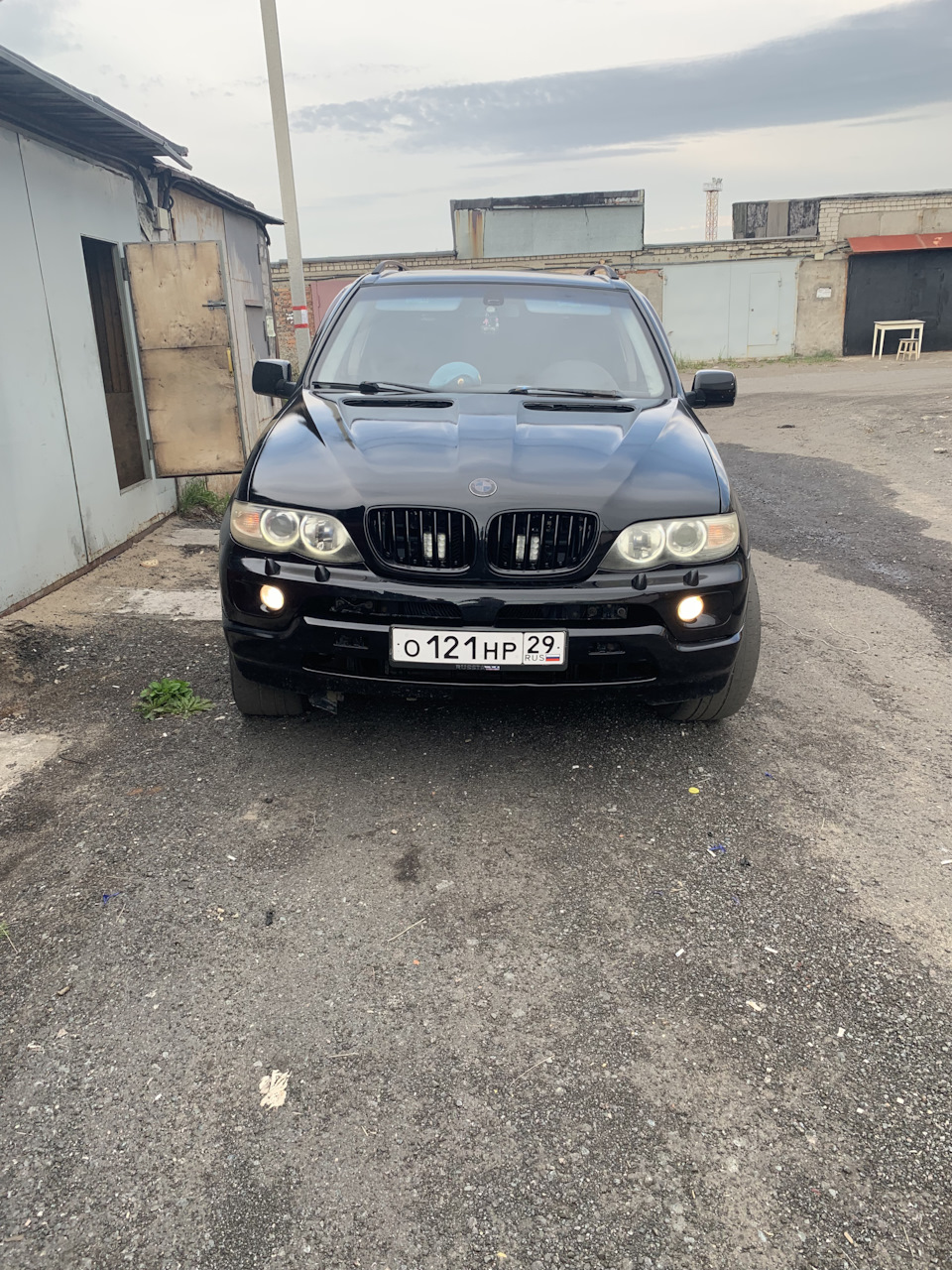 Фото в бортжурнале BMW X5 (E53)