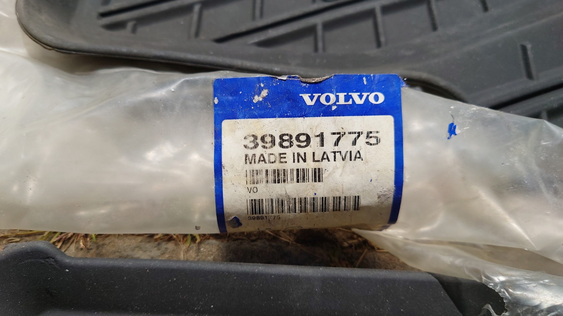 Приятные мелочи)) — Volvo S60 (1G) бензин, 2,5 л, 2003 года | стайлинг ...