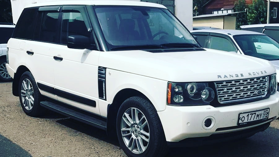 Land Rover Range Rover Тачка огонь