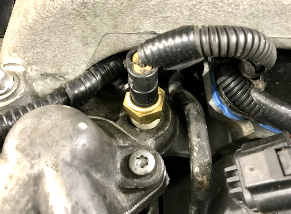 Фото в бортжурнале Chrysler LHS (1G)