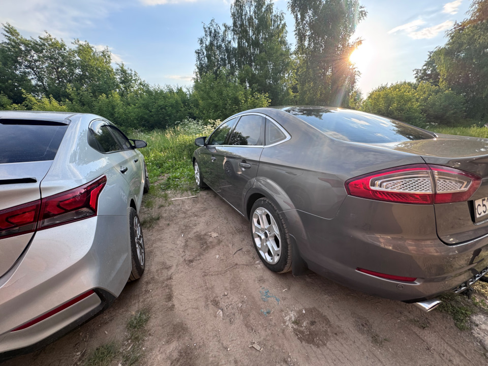 Photo from the logbook Ford Mondeo IV