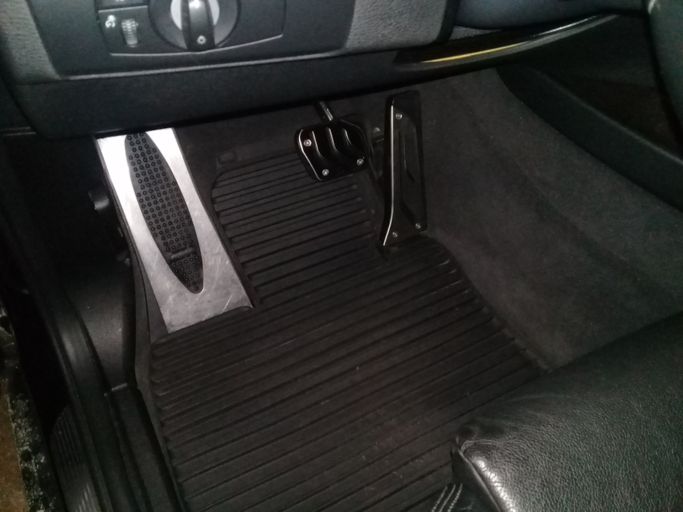 Установлены — BMW X5 (E70)
