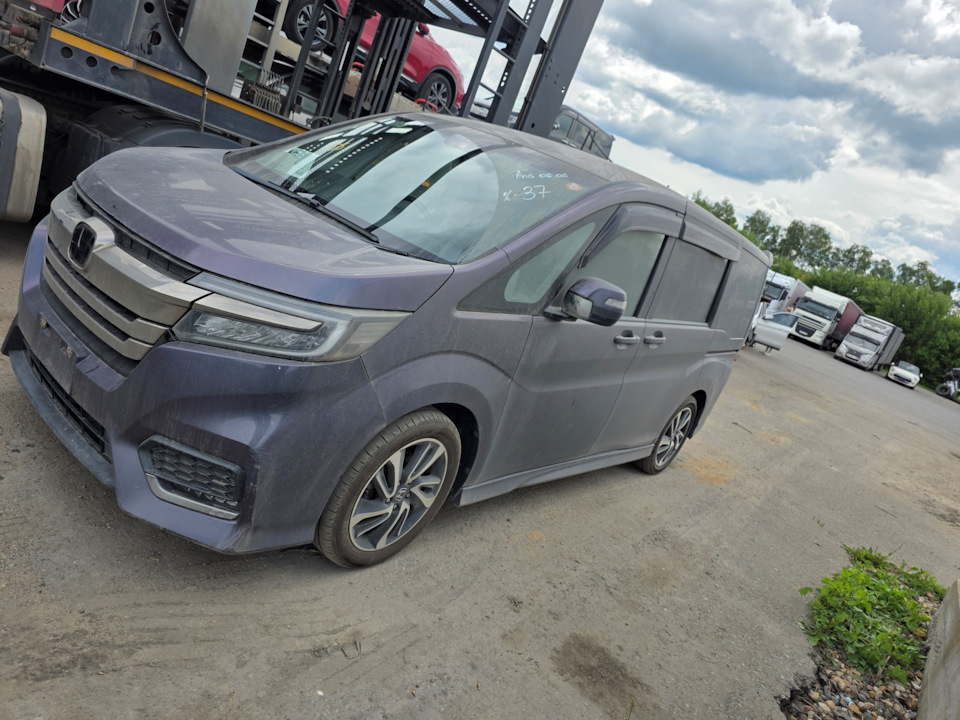 Photo from the logbook Honda Stepwgn (5G)