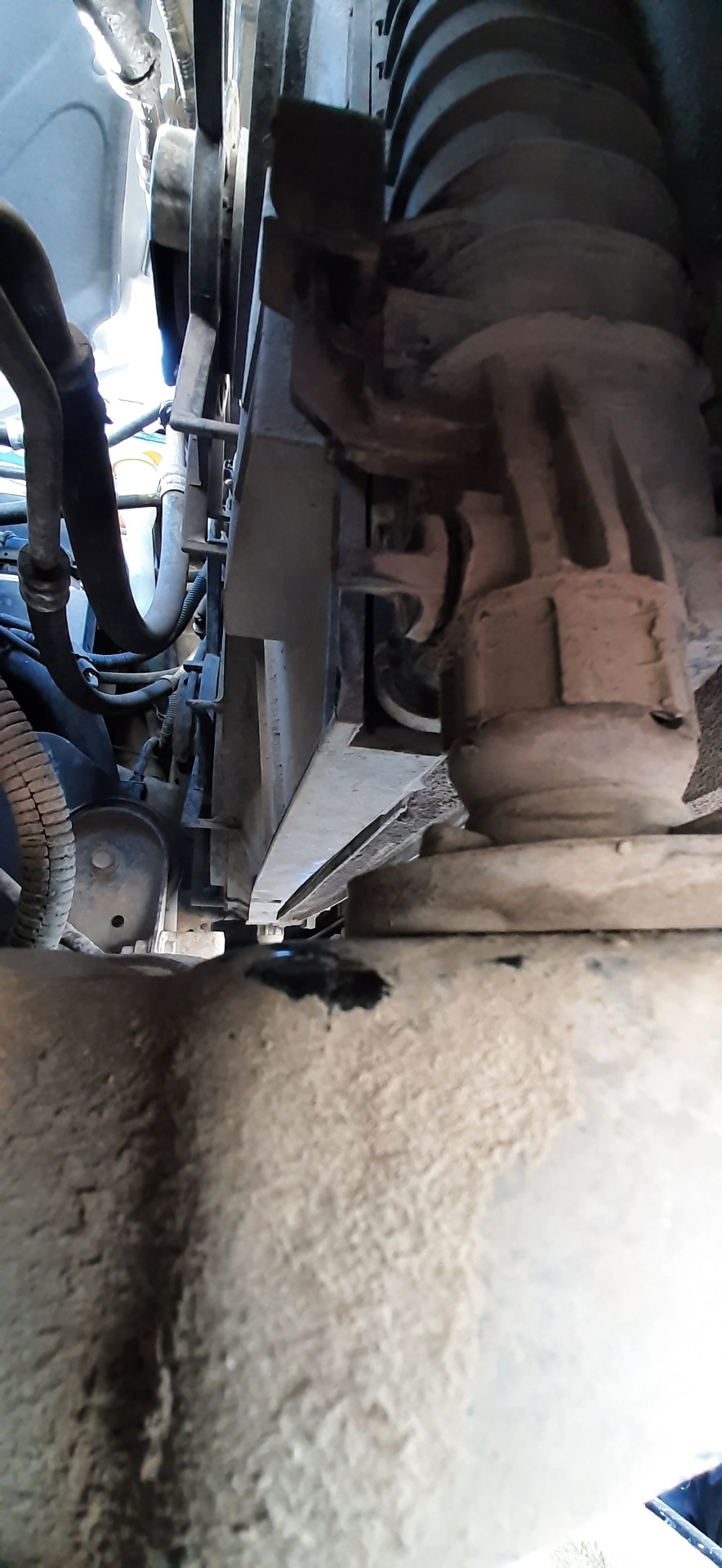 Краник на радиаторе справа — Chevrolet Captiva (1G)