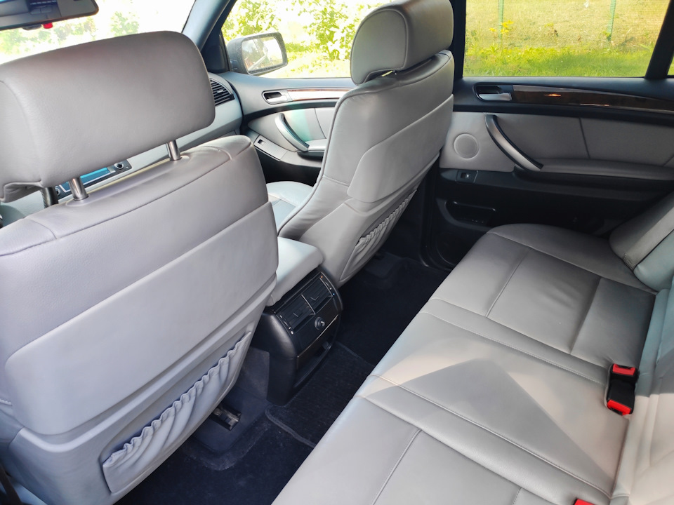 Фото в бортжурнале BMW X5 (E53)