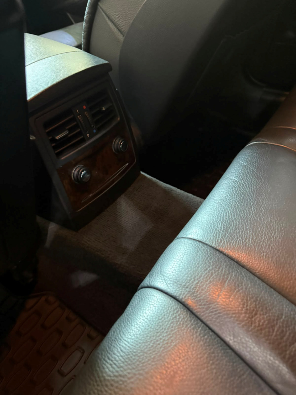 Фото в бортжурнале BMW 5 series (E60)