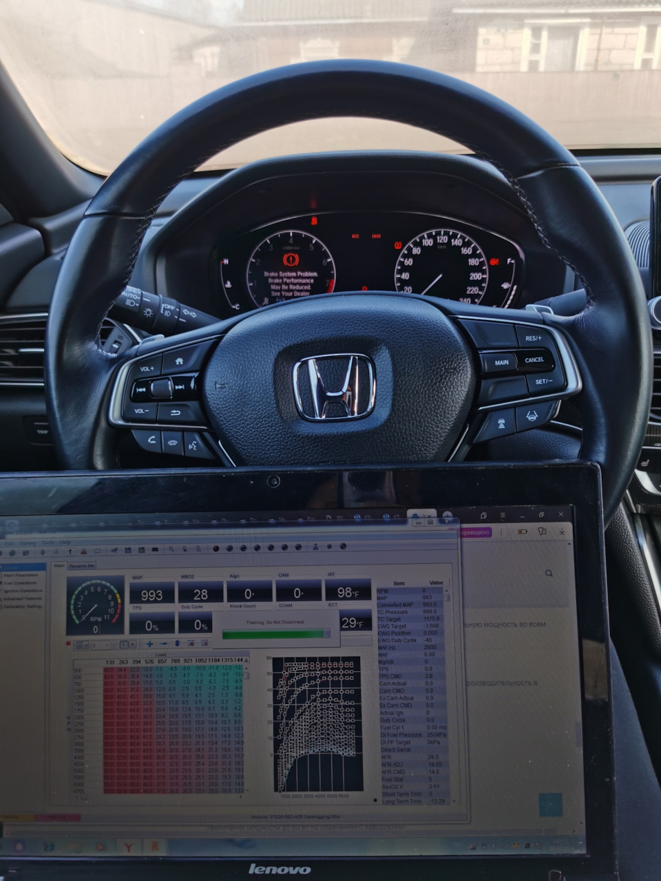 Фото в бортжурнале Honda Accord (10G)