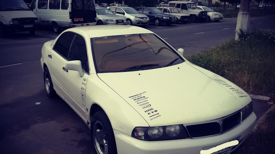 Mitsubishi Diamante White DEMON