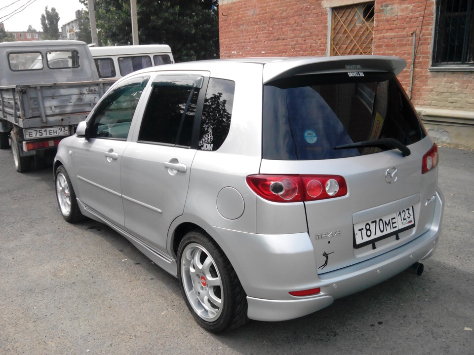 Фото в бортжурнале Mazda Demio (2G)