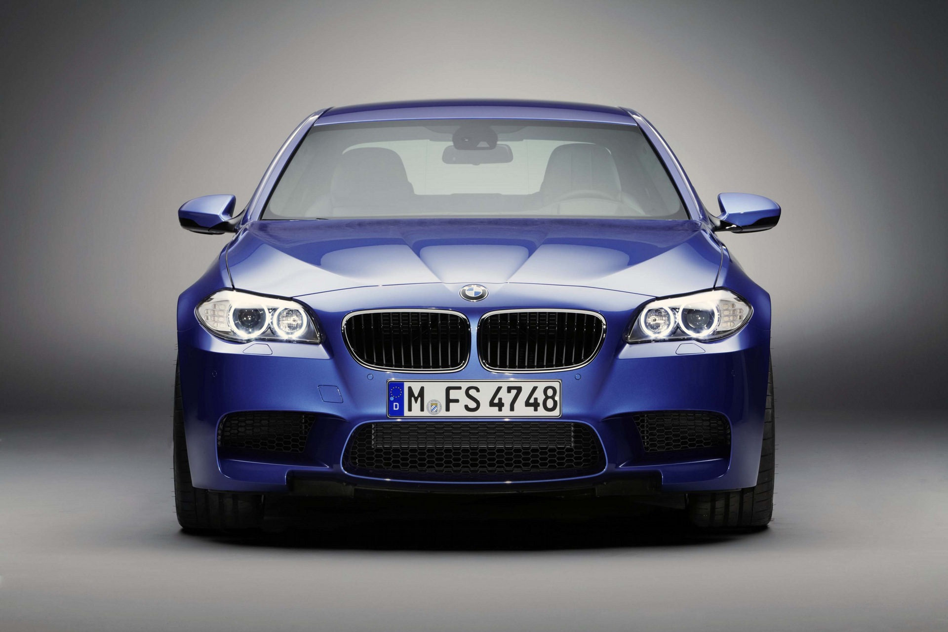 Фото в бортжурнале BMW 5 series (E34)