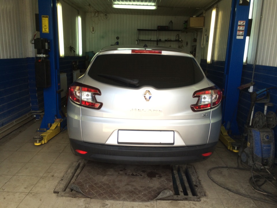 Фото в бортжурнале Renault Megane III