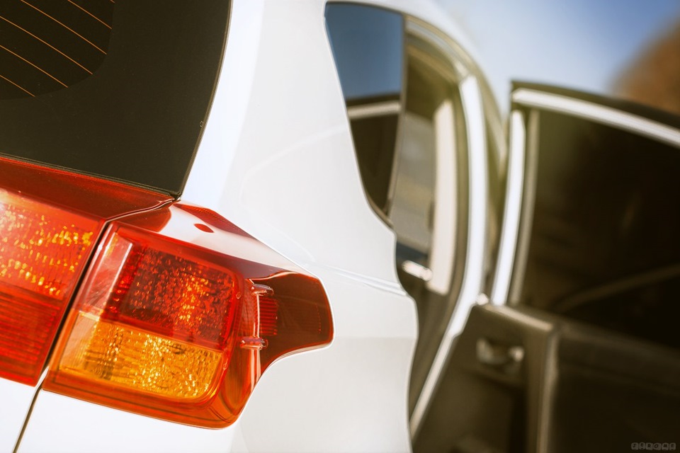 Фото в бортжурнале Toyota RAV4 (IV)