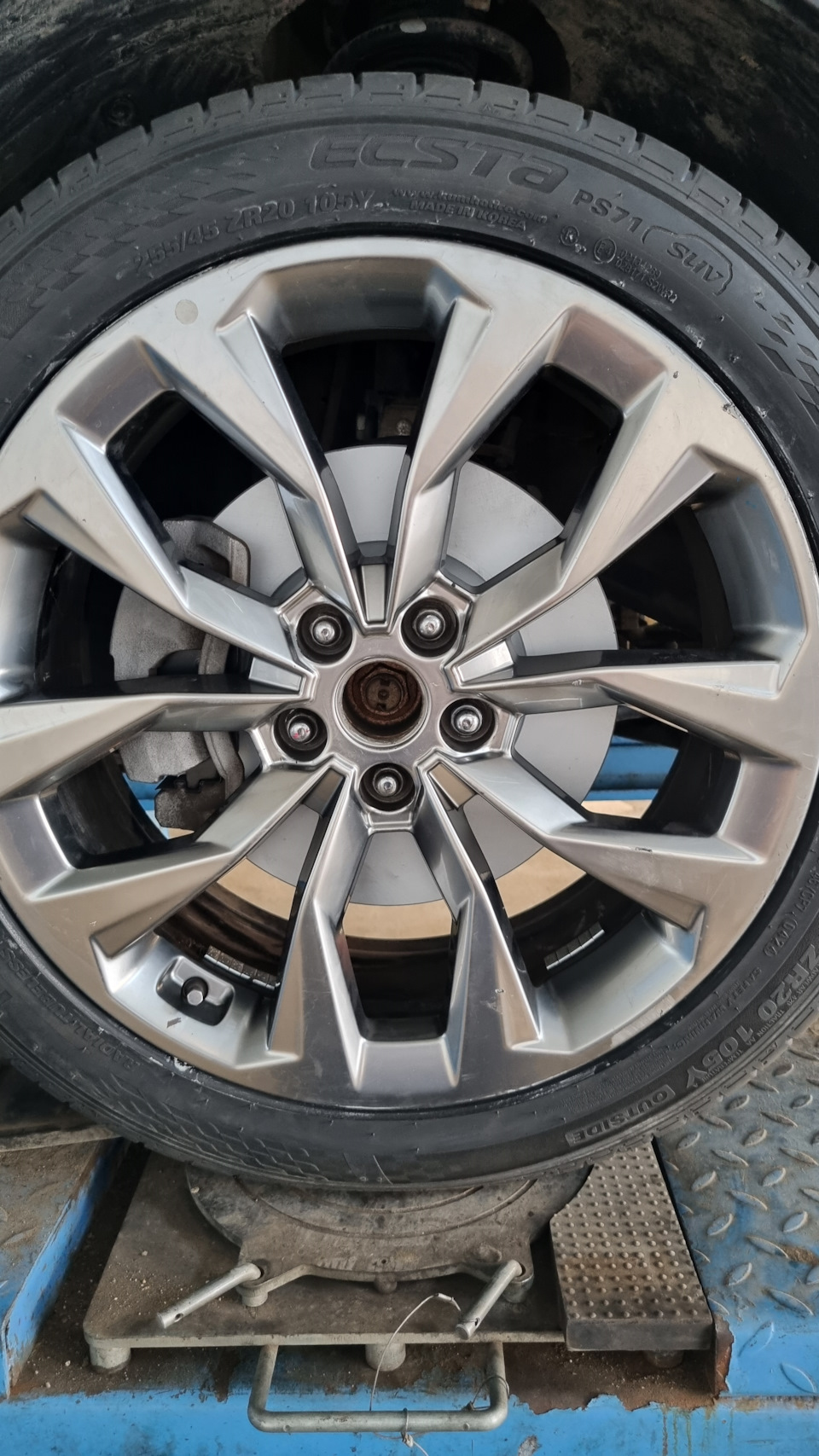 Фото в бортжурнале KIA Sorento (4G)