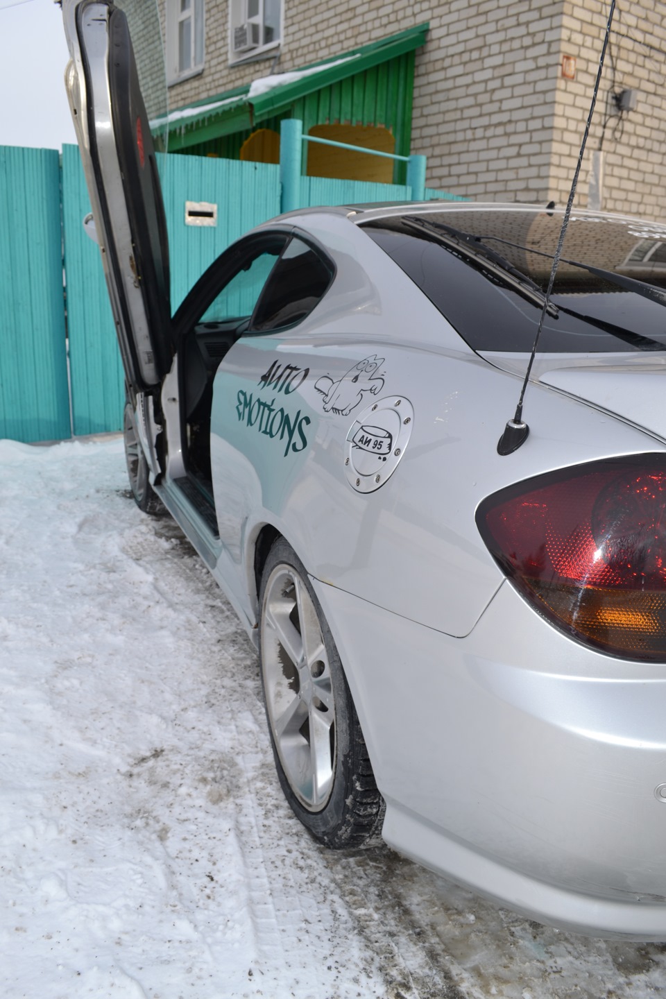 Фото в бортжурнале Hyundai Coupe (GK)