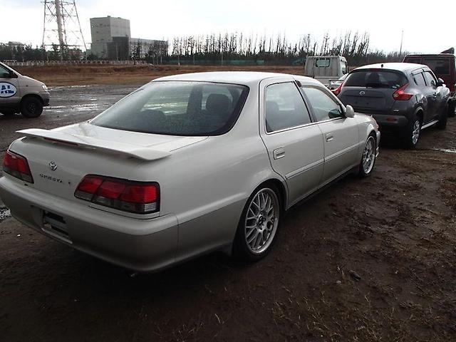 Фото в бортжурнале Toyota Cresta (100). Запчасти на фото: 1500Q1