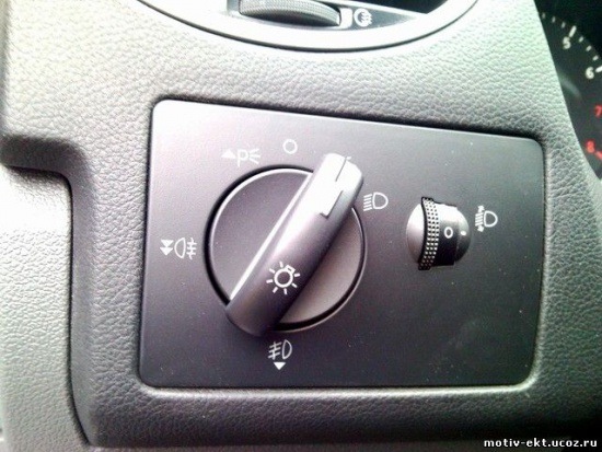 . — Ford Focus Hatchback II