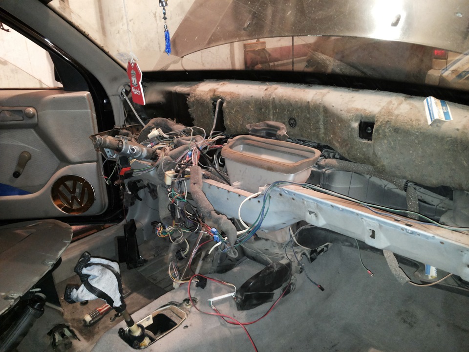 Фото в бортжурнале Volkswagen Vento
