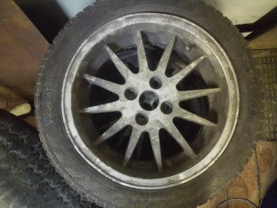 Фото в бортжурнале BMW 3 series (E21)