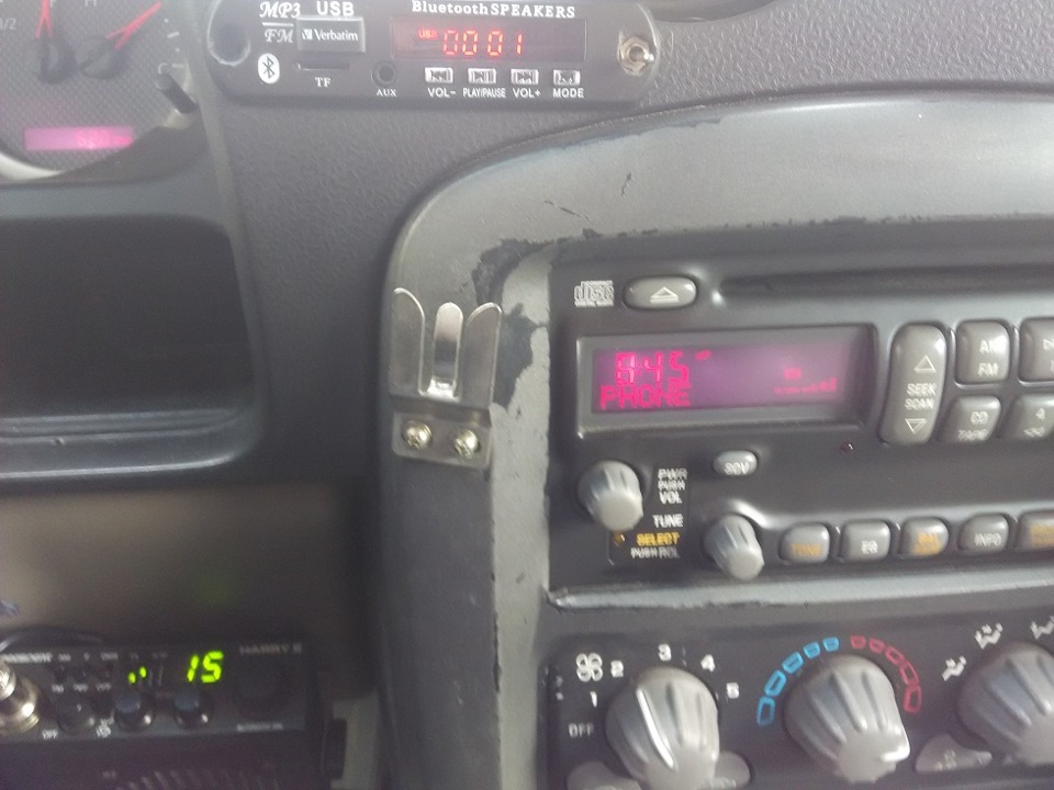 включен — Pontiac Vibe (1G)