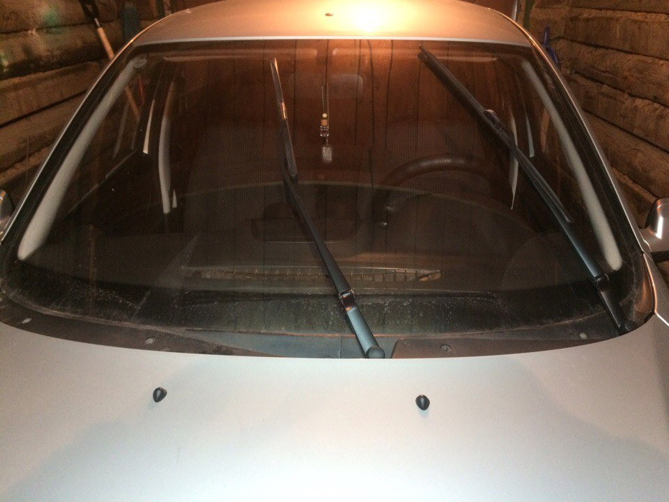 1 — Lada Granta