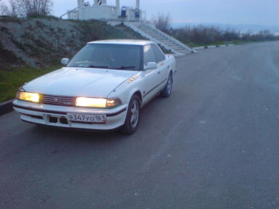 Фото в бортжурнале Toyota Mark II (80)