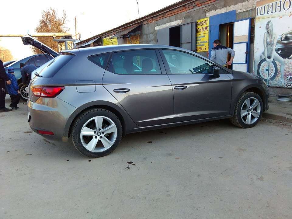Фото в бортжурнале SEAT Leon FR (Mk3)