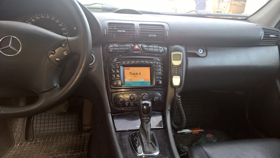 Фото в бортжурнале Mercedes-Benz C-Class (W203)