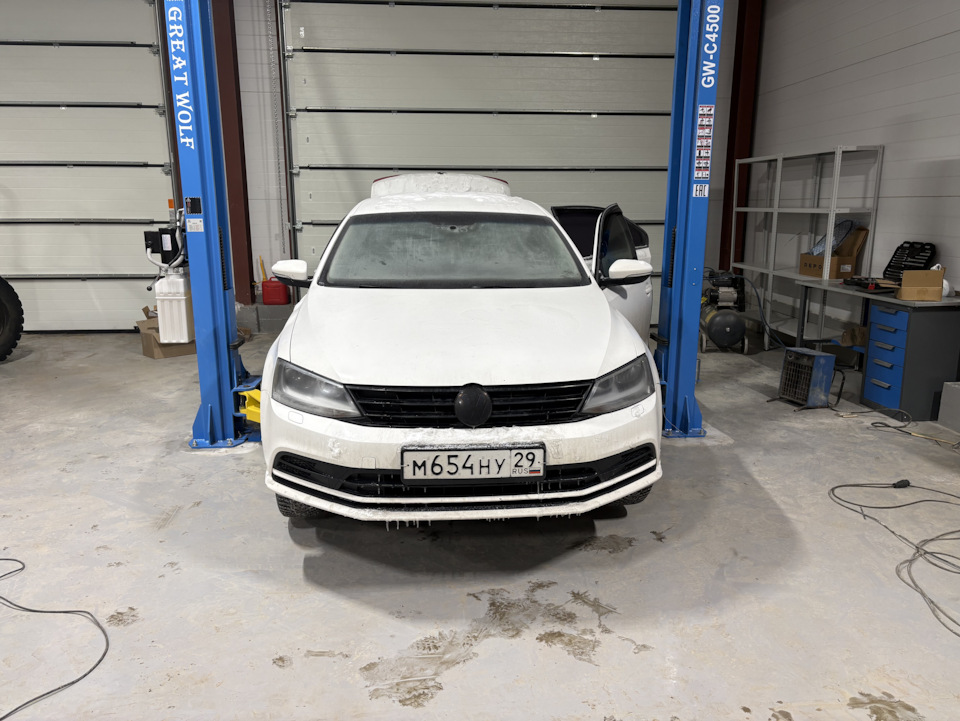 Photo from the logbook Volkswagen Jetta VI