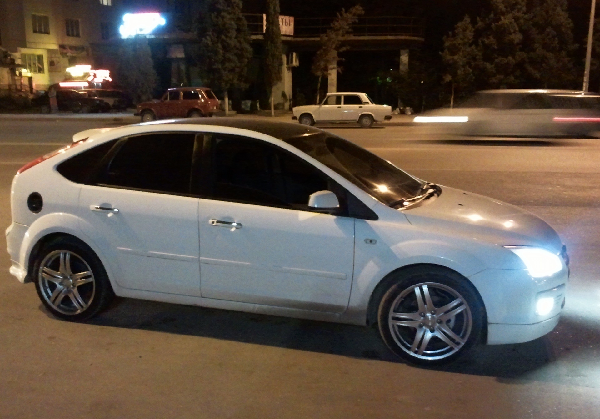 Фото в бортжурнале Ford Focus Hatchback II
