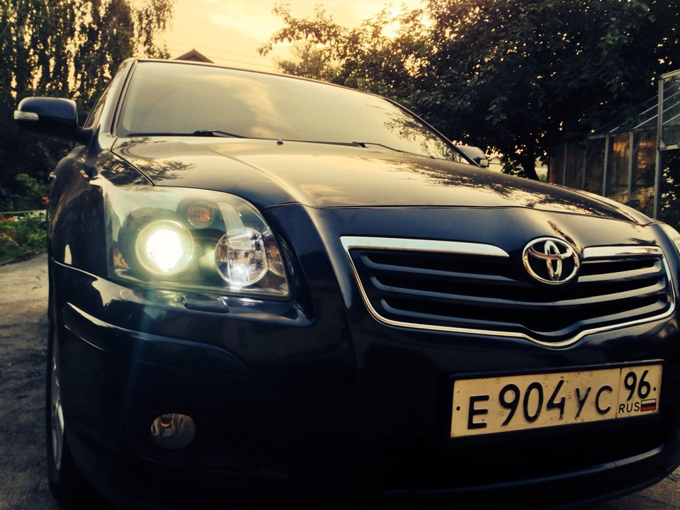 Фото в бортжурнале Toyota Avensis II