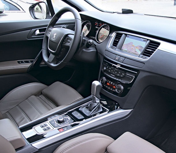 Peugeot 508 — Citroen C5 (2G)