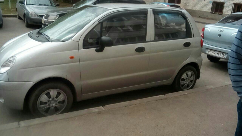 Daewoo Matiz серебристый Матизик