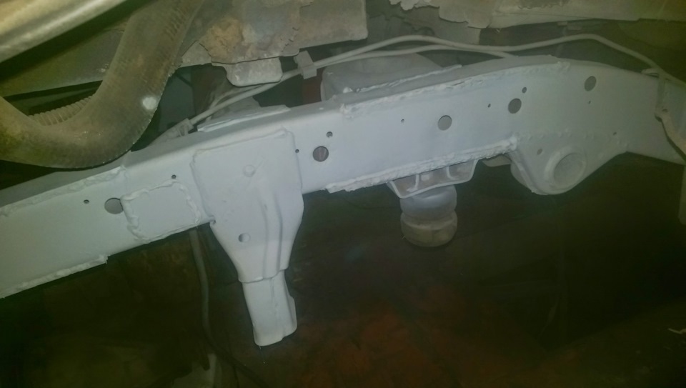 Фото в бортжурнале Nissan Terrano I
