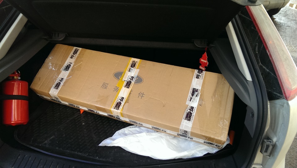 Пришла посылка — Ford Focus Hatchback II