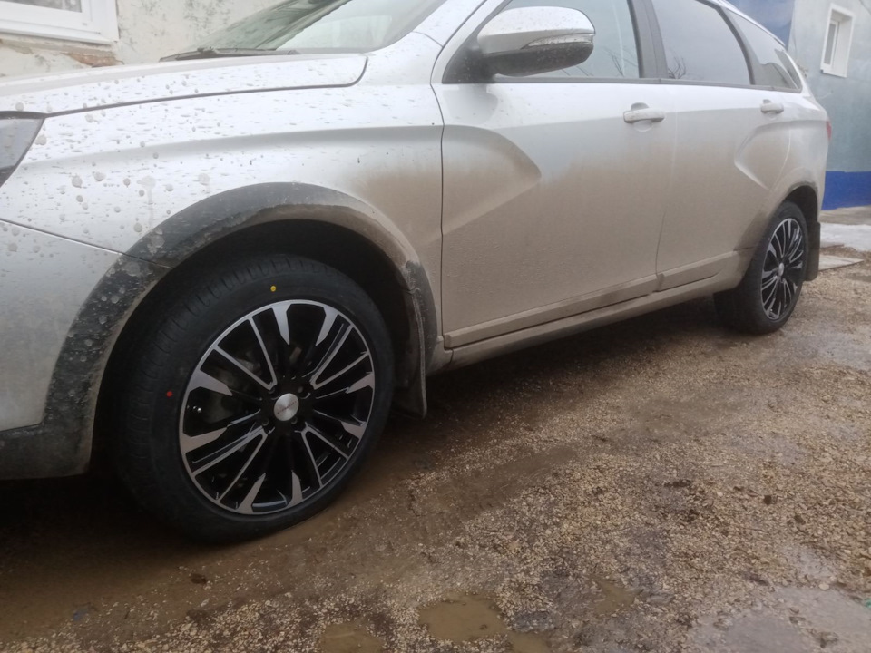 Фото в бортжурнале Lada Vesta SW Cross (1G)