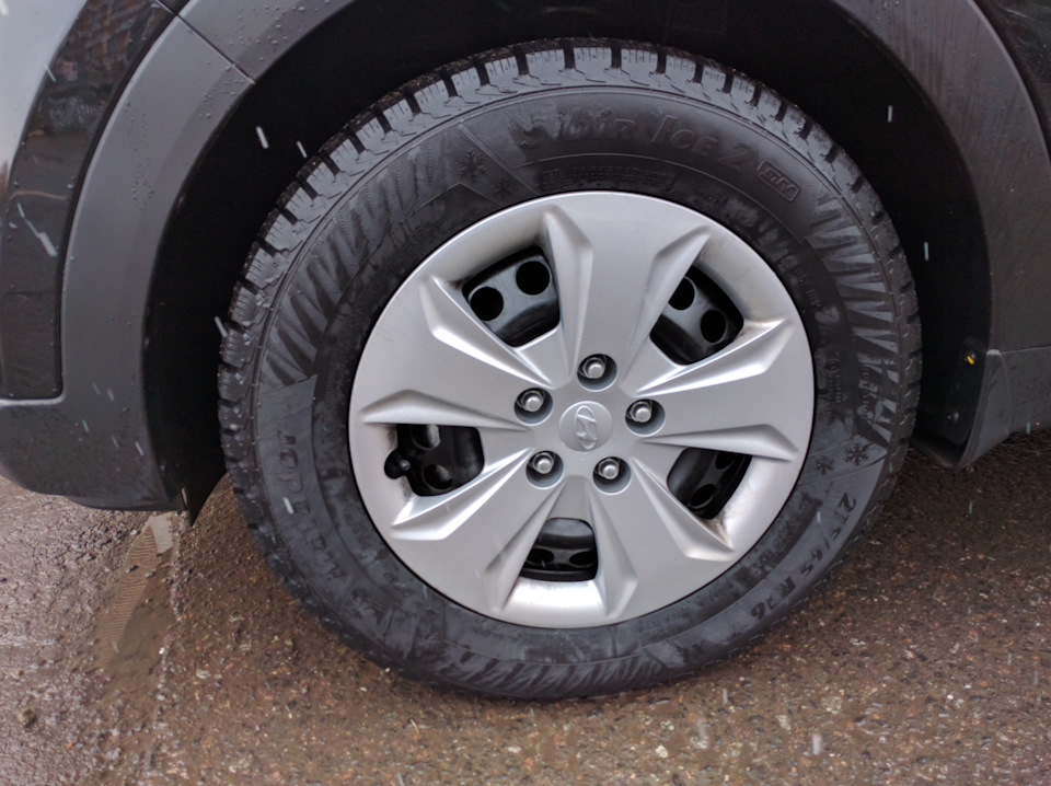Matador MP30 Sibir Ice 2 SUV в размере: R16 215/65 102T — Hyundai Creta (1G). Запчасти на фото: Matador MP-30 Sibir Ice 2 SUV
