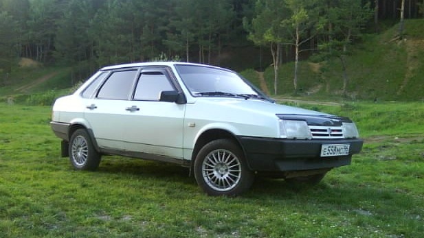 Lada 21099