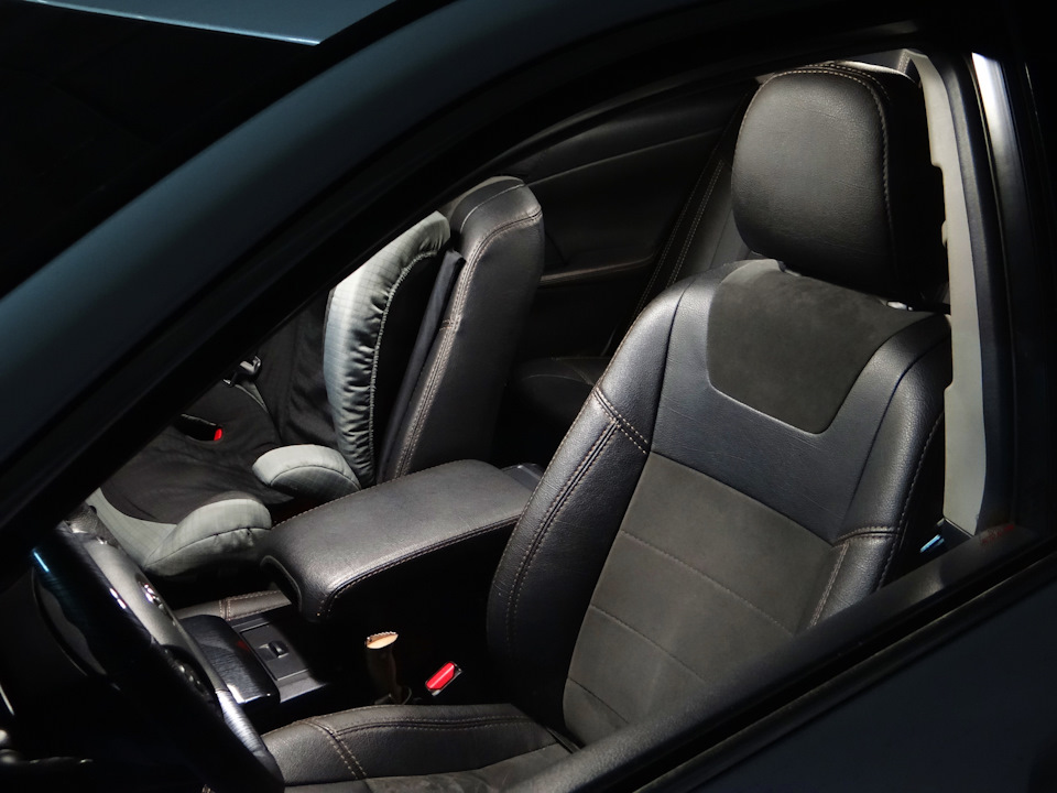 10. — Toyota Camry (XV50)