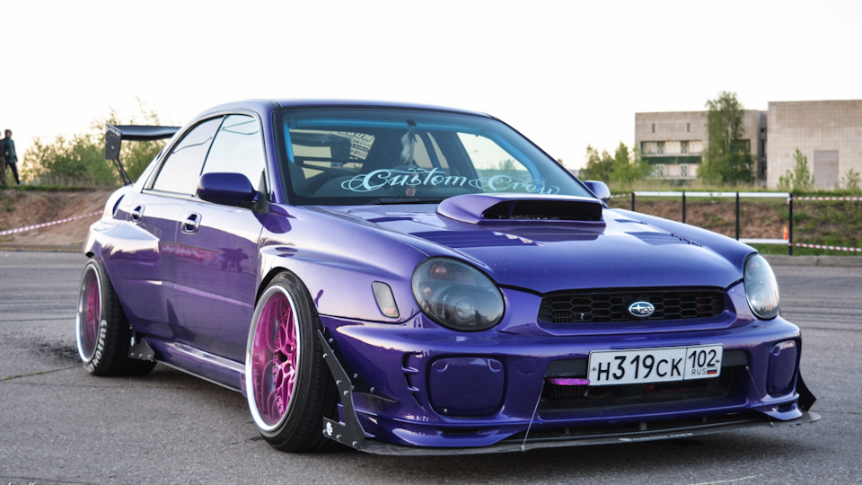 Subaru Impreza WRX "custom crew"
