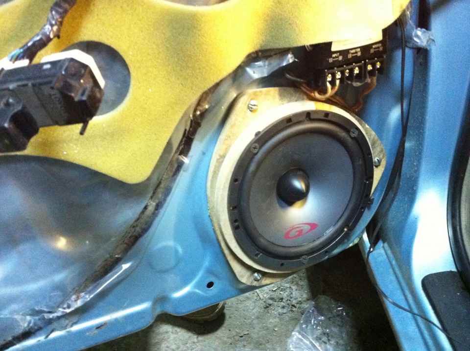 Фото в бортжурнале Toyota Corolla Spacio (E121)