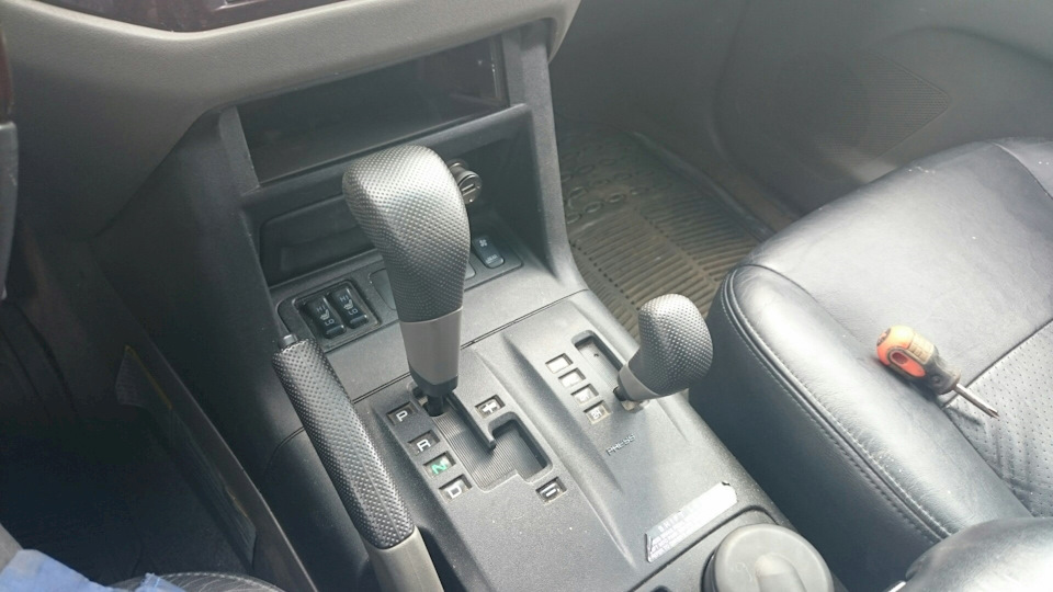 Фото в бортжурнале Mitsubishi Montero III (V60)