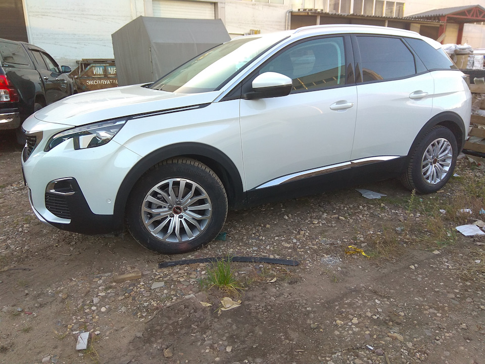 Фото в бортжурнале Peugeot 3008 (2G)