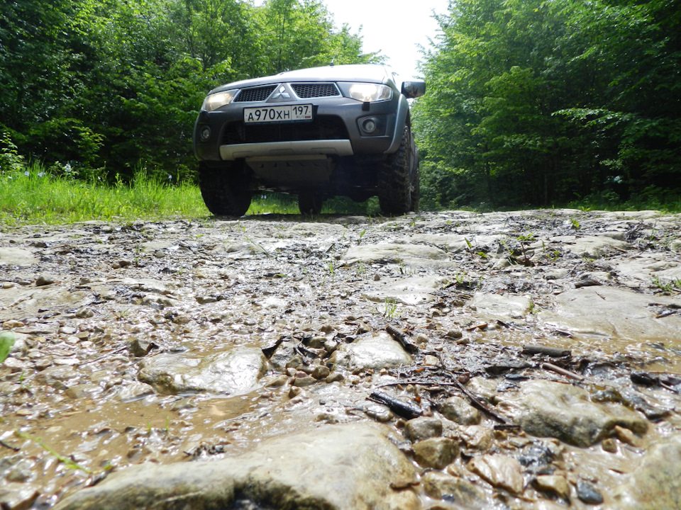 Фото в бортжурнале Mitsubishi L200 (4G)