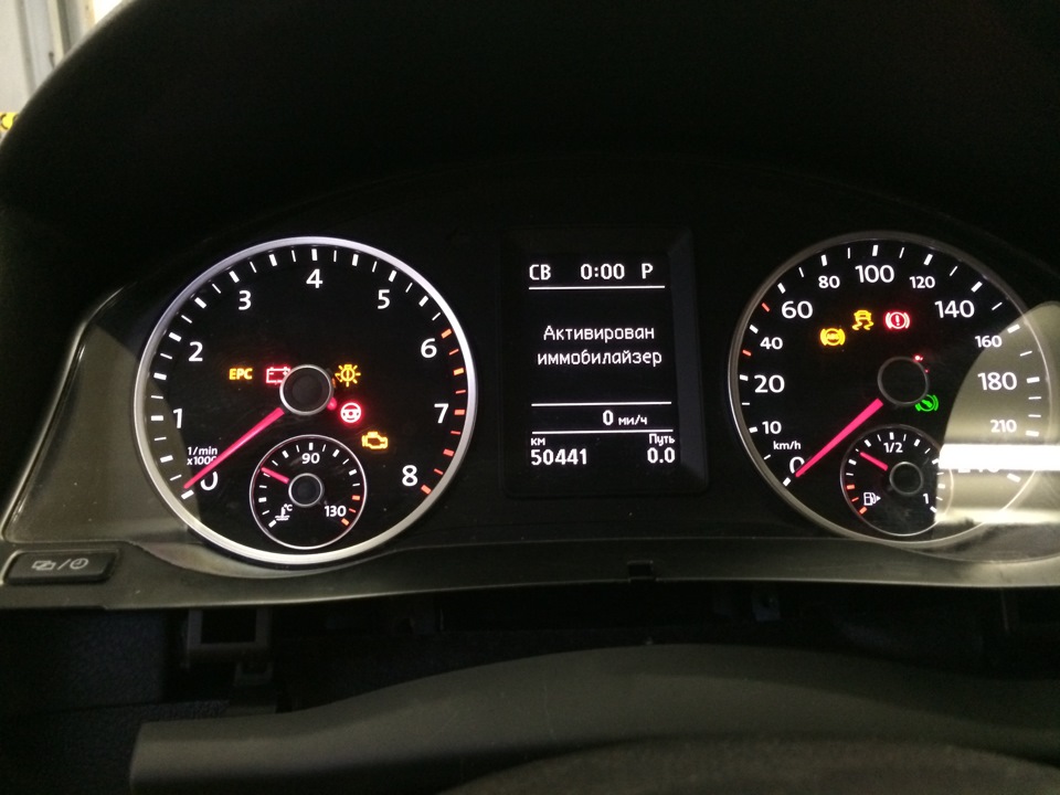 Лунная подсветка или как убить ABS — Volkswagen Tiguan (1G) бензин