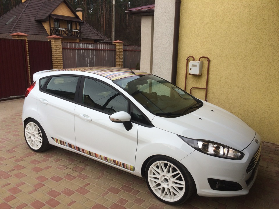 Фото в бортжурнале Ford Fiesta (Mk VI)
