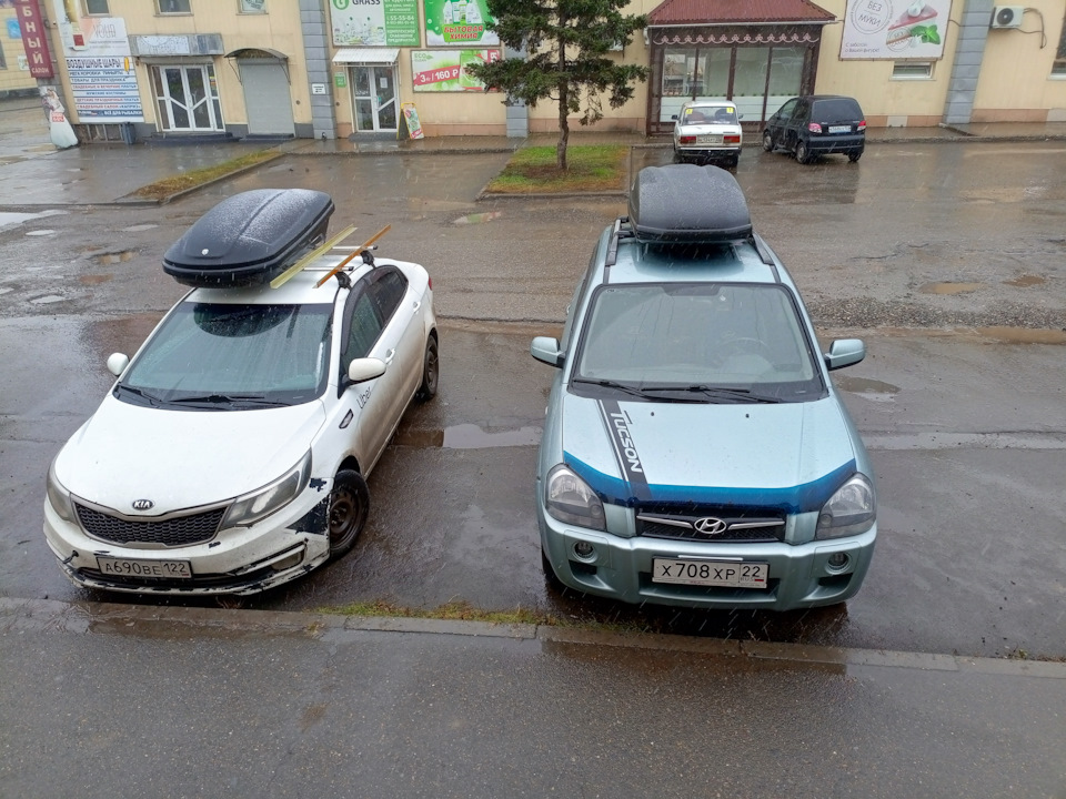 солидарен! — Hyundai Tucson (JM). Запчасти на фото: A6908