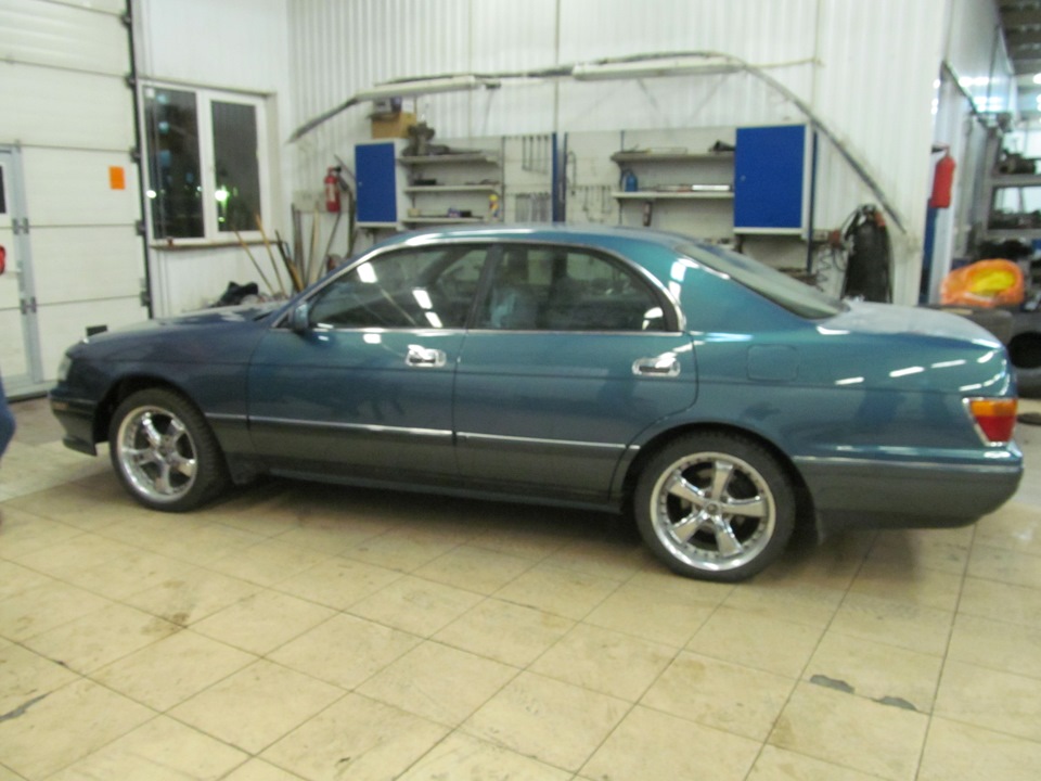 Фото в бортжурнале Toyota Crown (S140)