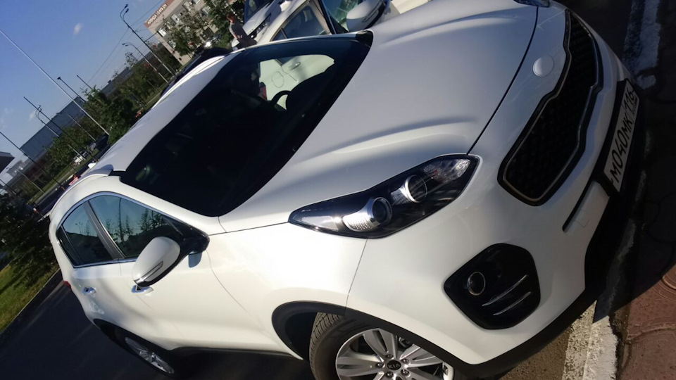 KIA Sportage Белоснежка